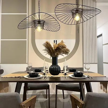 M Vertica Cheras By Xuites - 7 Pax - Free Netflix - Mrt At 500M - 15 Mins To Klcc & Trx